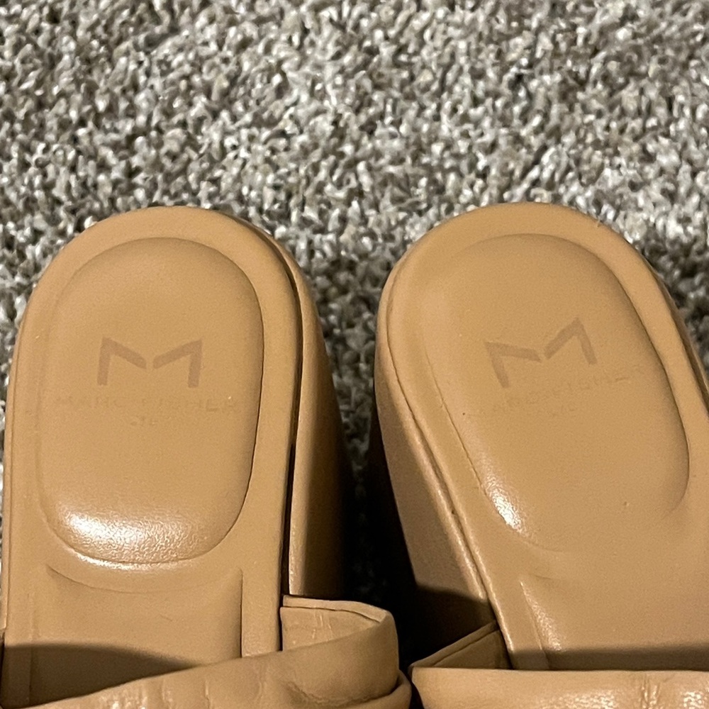 Marc Fisher Tan Platform Sandal Slides 90s Aesthetic Sz 5.5 Excellent Condition - Picture 2 of 4